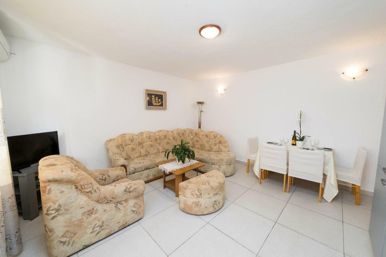 Apartmani Jordanka Crikvenica Exterior foto